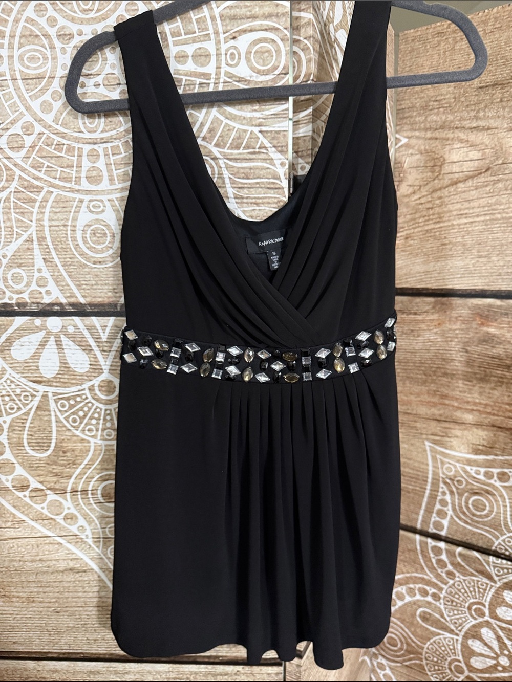 R&M Richards Black Sleeveless V-Neck Top with Jeweled Waist